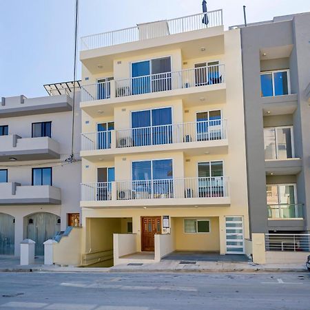 Summer Breeze 3 Bedroom Family Maisonette With Sunny Terrace In Mellieha - By Getawaysmalta Екстер'єр фото